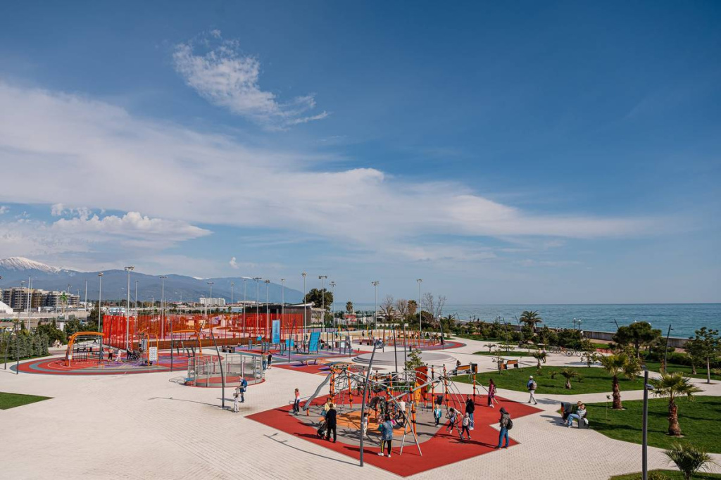 SIRIUS-8348.jpeg SIRIUS-8348.jpeg