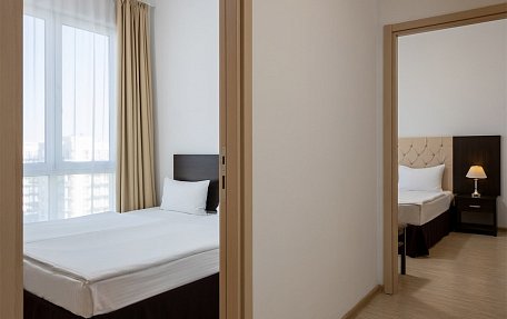 Трехкомнатный номер без кухни с пятью кроватями