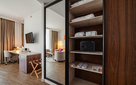 Люкс с видом на море