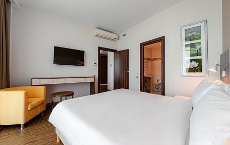 Люкс с видом на море