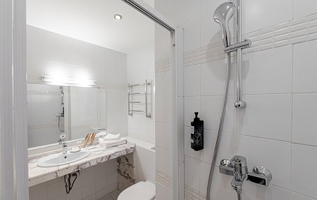 Стандарт с большой кроватью