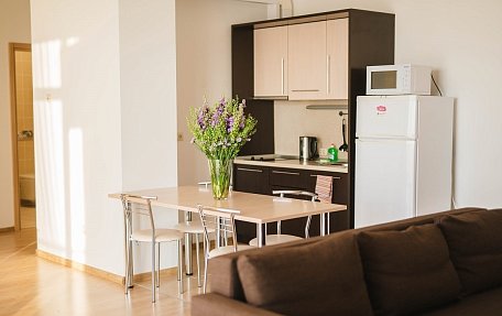 Апартаменты с 3 спальнями (с кухней)