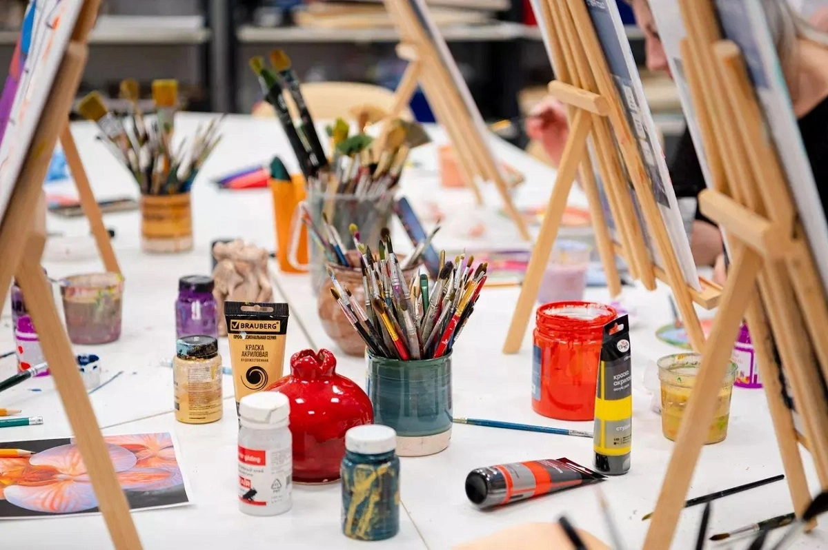 Обзорная экскурсия по научным и творческим лабораториям + мастер-класс «Роспись шоппера»