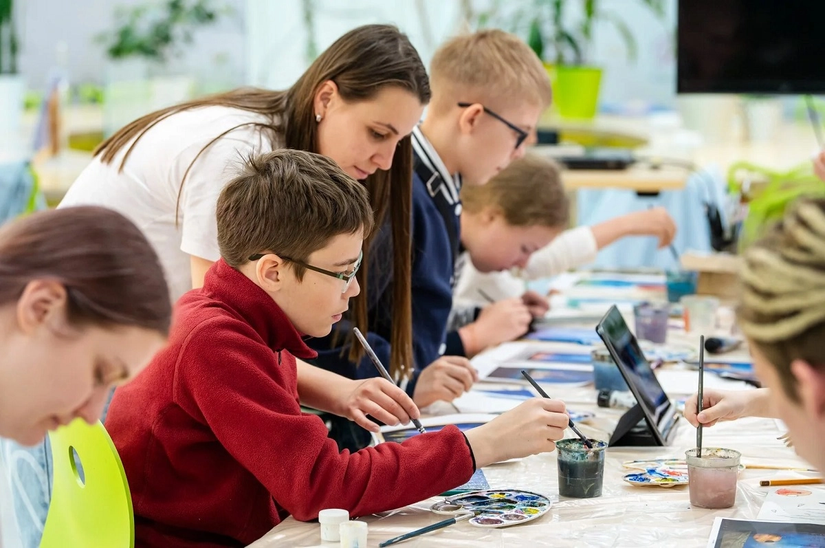 Мастер-класс по живописи акрилом «Открытка победы»